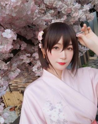 欧美帅哥头像高清_高清电影全集观看
