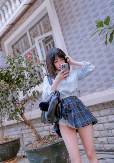 欧美风壁纸女生吸烟_720免费播放