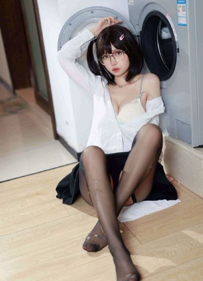 亚洲av欧洲av国产av制服_BD国语免费高清观看